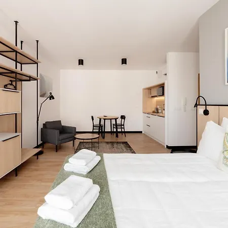 Apartment Zamoyskiego Stadion Warschau